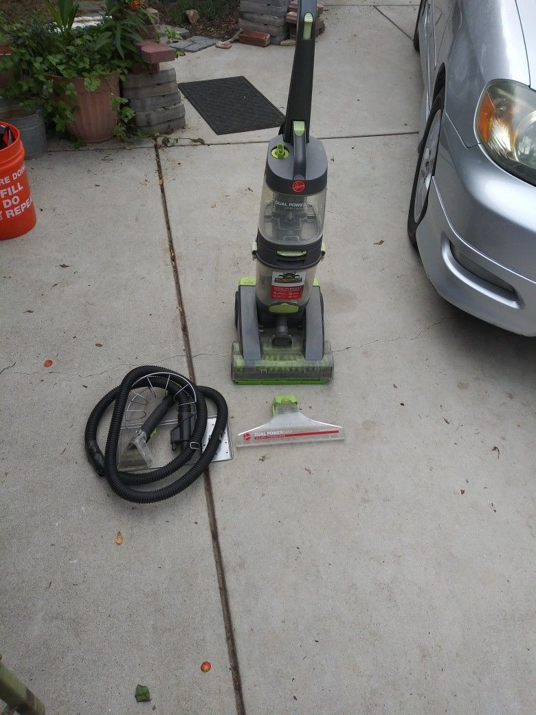 Hoover Dual Power Max Carpet Washer