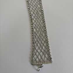 Silver Bracelet With Zircon 