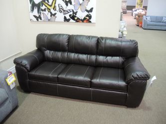 Main & Co. Austin Padded Arm Queen Sleeper