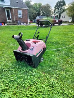 Snapper snow blower.gas only