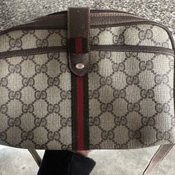 Vintage Gucci Accessory Collection GG Monogram Crossbody Bag