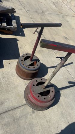 Drum stands