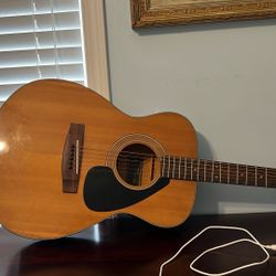 Yamaha Guitar.