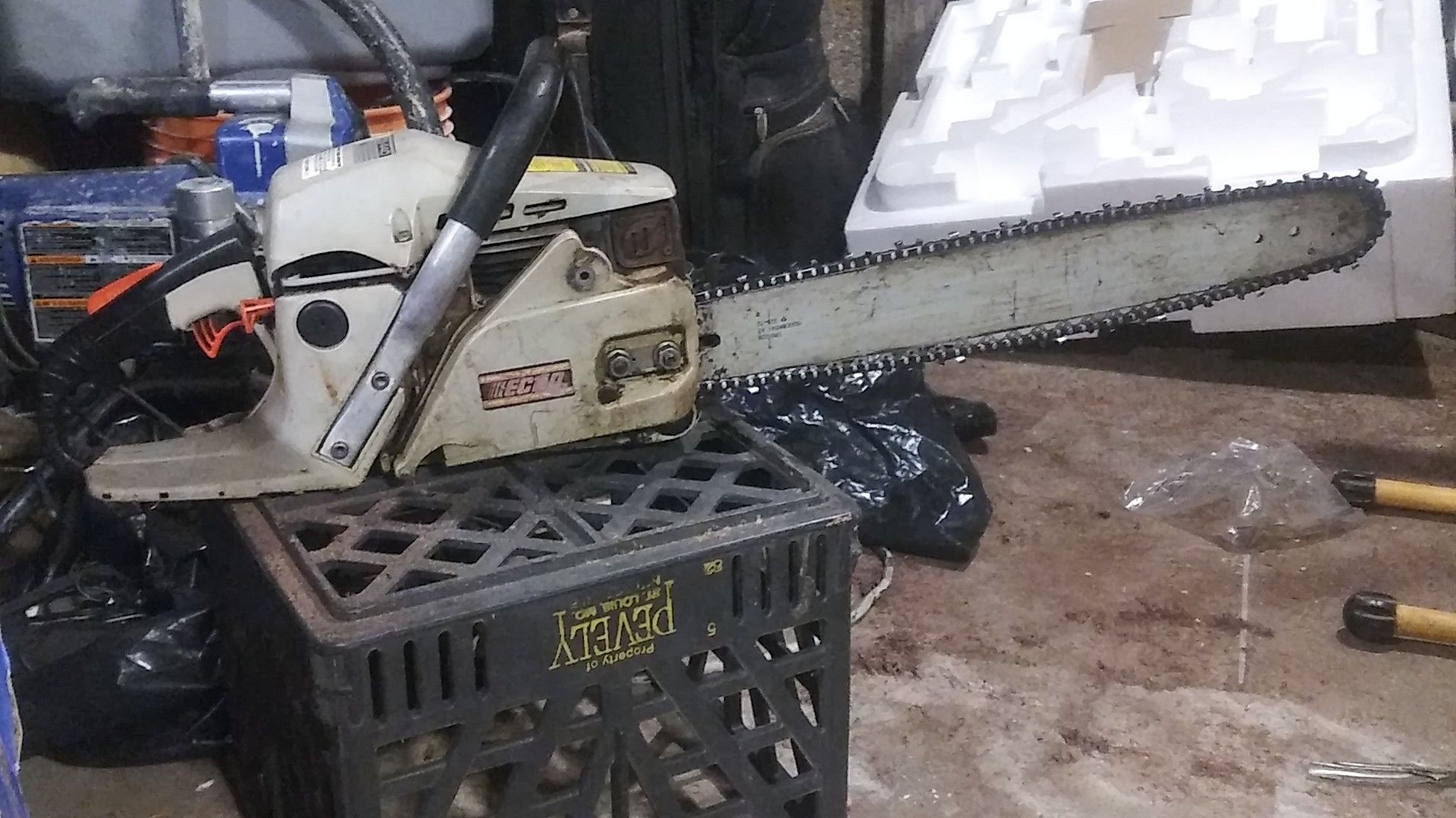 Echo CS-440 18" chainsaw