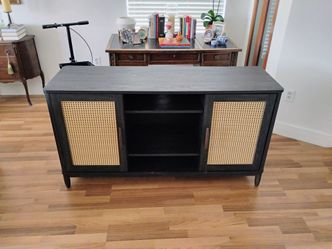 Living Room Consol