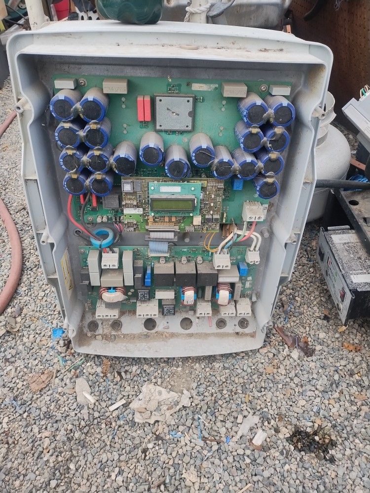 SMA SOLAR INVERTER(SUNNYBOY)