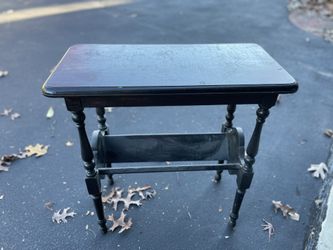 Black Solid Wood Stand