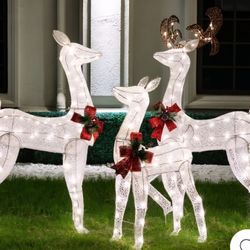 Christmas 3 Reindeer Decoration (NEW)