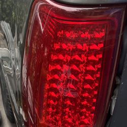 2001 Chevrolet Silverado Tail Lights