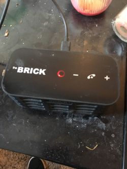 Brick Bluetooth portalable speaker