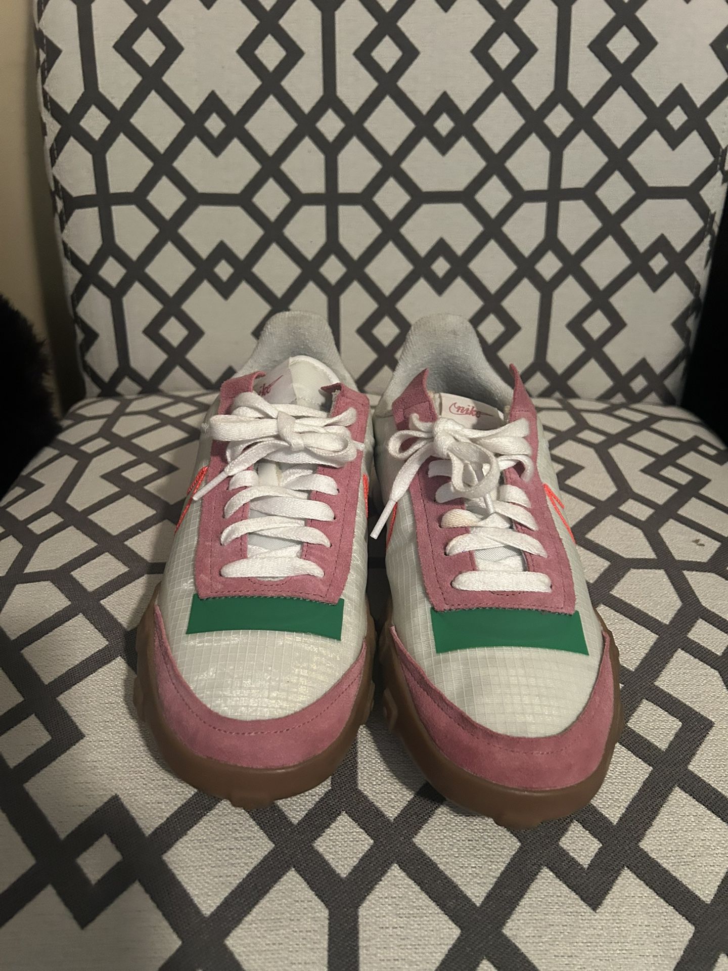 Nike Waffle Racer 2X Size 10 Women’s 