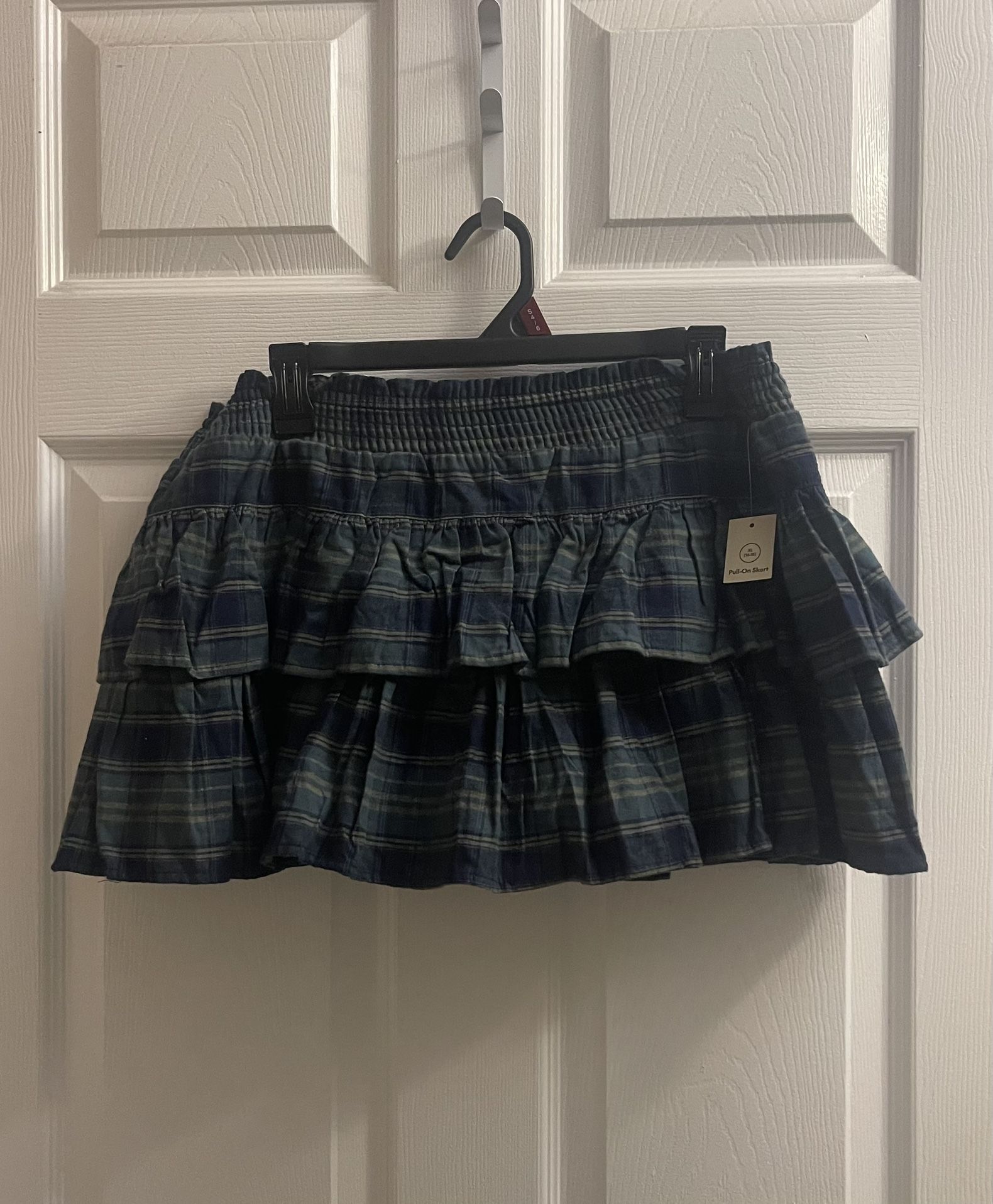 Brand New Pull-On Plaid Skorts Sizes XL & XXL Juniors $6.00 Each
