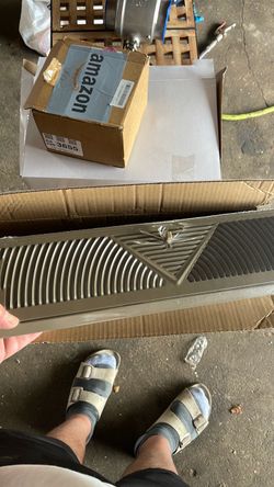 Floor vent