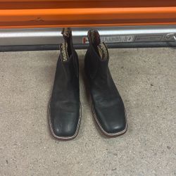 Boots 
