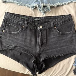Black Short Shorts Size 8