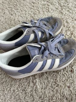 Women’s Adidas Shoes Size 6