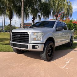 2015 Ford F150 XLT