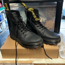 Dr Martens Combs Leather Boots Size 8M