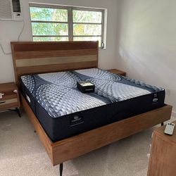 King Bedroom Set With Mattress And Electric Bed rises 