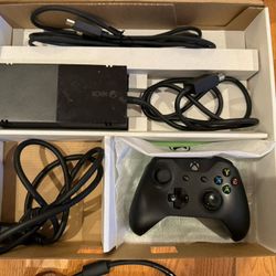 Xbox One With Kinect 