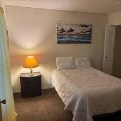 Bed Full Size / Cama Tamaño Full