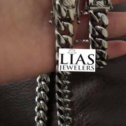 New 18k White Gold Cuban Link Chain And Bracelet 