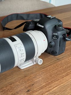 Canon EOS 5D Mark IV + Canon EF 70-200mm Ultrasonic Lens - Excellent Condition