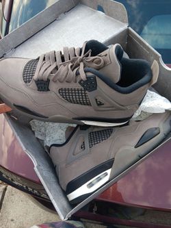 Jordan retro 4s