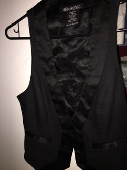 Cute small vest!!