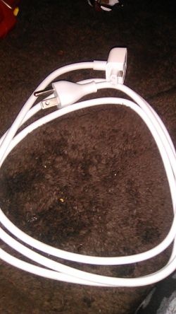 apple MacBook pro power adapter