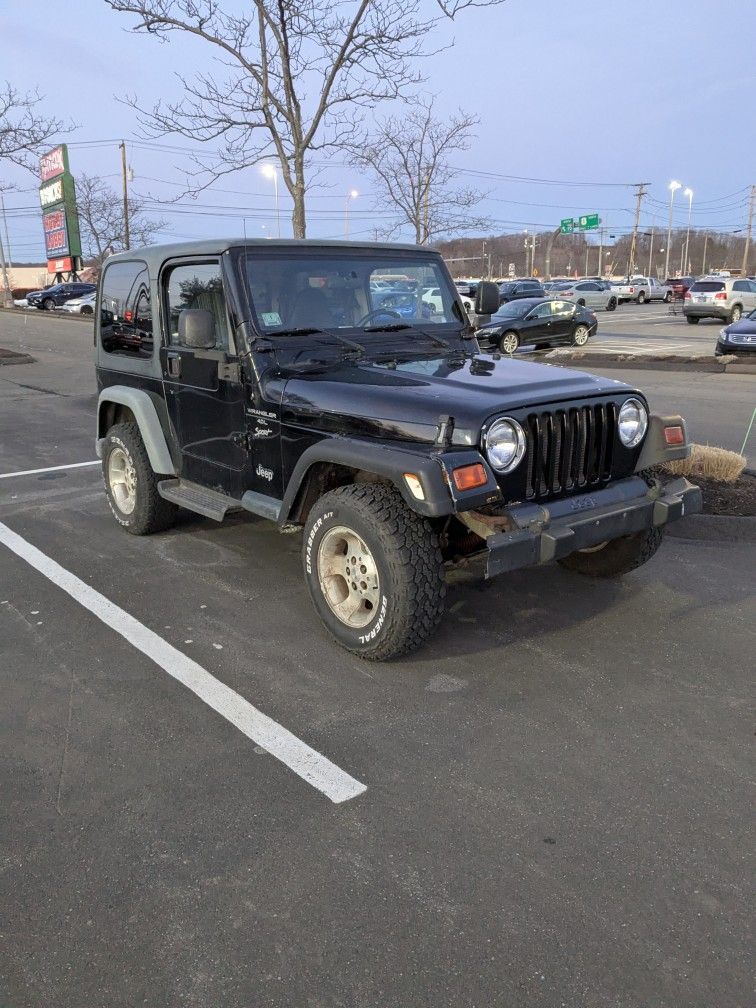 2000 Jeep Wrangler Sport, 6 Cylinder 5 Speed