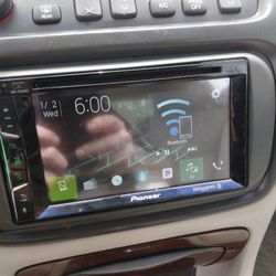 New Pioneer avh-1550nex Double Din