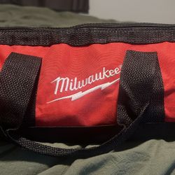 Milwaukee Small Contractor Bag