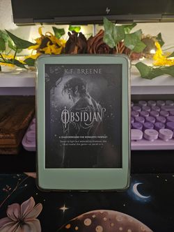 Kindle Basic Matcha green