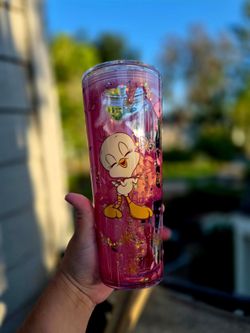 Tweety Bird snowglobe tumbler Starbucks style 24oz acrylic lava lamp drip