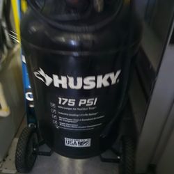 Air Compressor Huskey