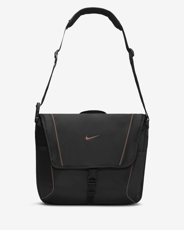 New Nike Messenger Bag