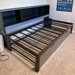 Twin Trundle Bed With 2 Mattresses 