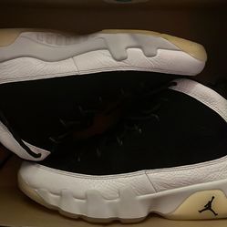 Air Jordan Retro 9 Black Summit-White Size 8