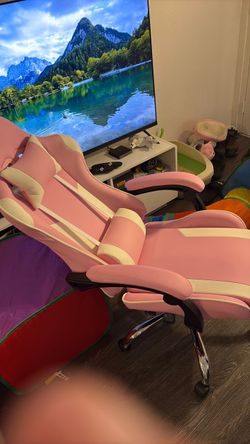 Pink Gaming chair
