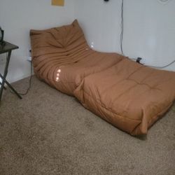 Leather  Lounge Chair And Ottoman