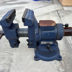 PALMGREN multi-jaw Rotating vise Commercial asking $200 