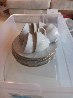 Laurel China  7347 Regency