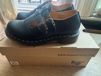 Dr. Martens ‘Mary Jane’