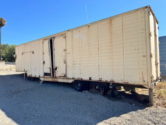 Free Container