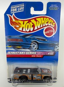Vintage 1999 Hot Wheels Street Art Series Lot of 5 - Complete Set + Silver Bus Variation