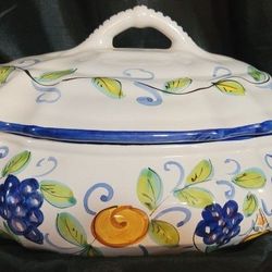 Made in  ITALY SOUP TUREEN - FRATELLI  MARI DERUTA - Hand Painted 285.00