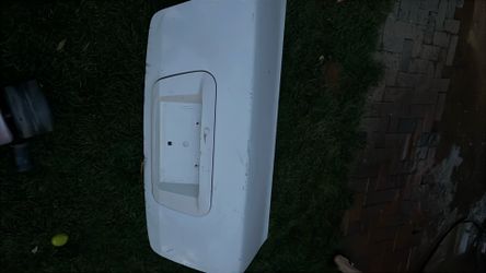 2005–2006 Nissan Altima Trunk Lid – White
