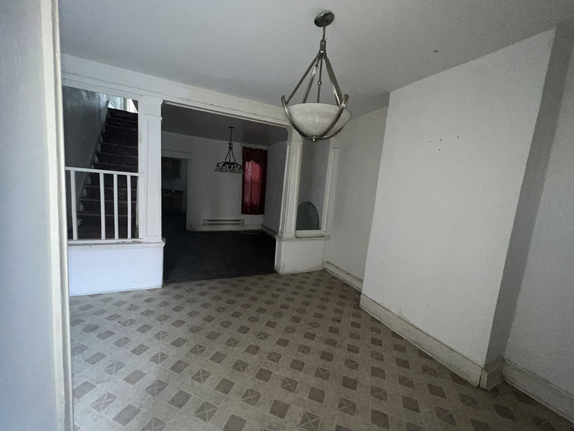 3 Bedrooms House