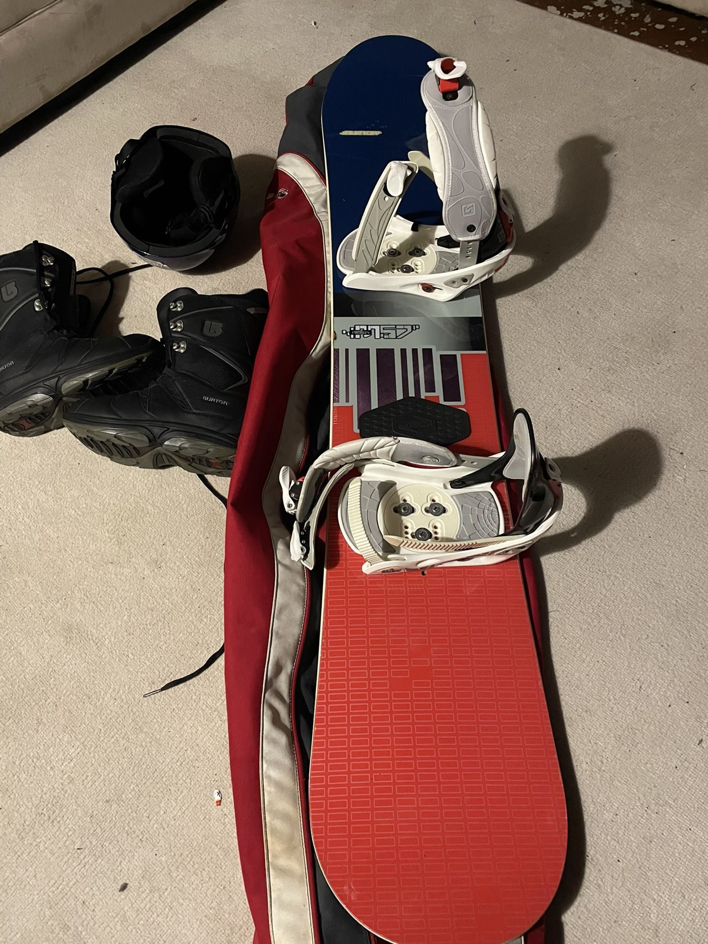 Snowboard